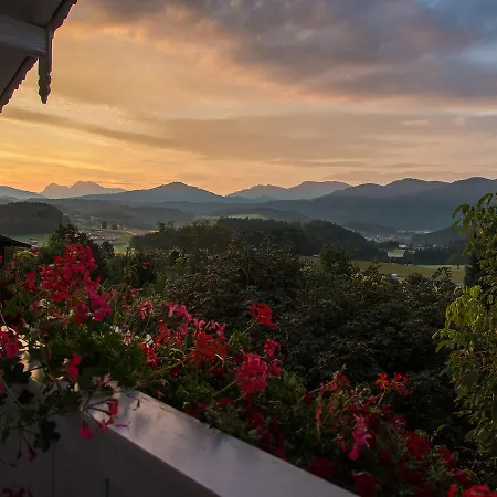 Garni Alpenblick 3* Bergen (Bavaria)