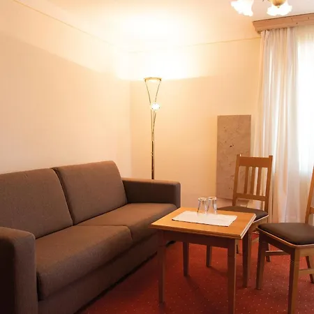 Bed & Breakfast Garni Alpenblick 3*