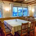 Bed & Breakfast Garni Alpenblick 3*