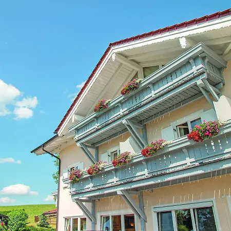 Garni Alpenblick Bed & Breakfast 3*