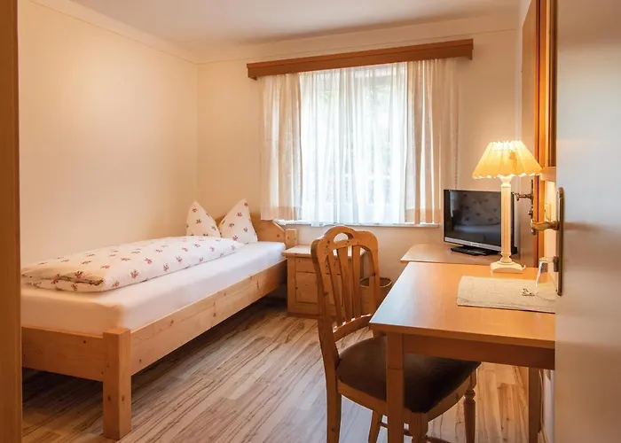 Bed & Breakfast Garni Alpenblick 3*